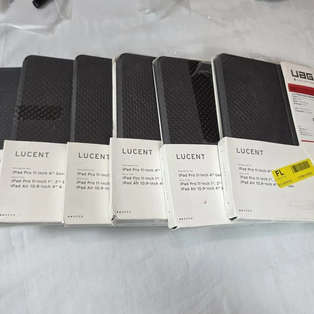 UAG Lucent Case iPad Pro 11